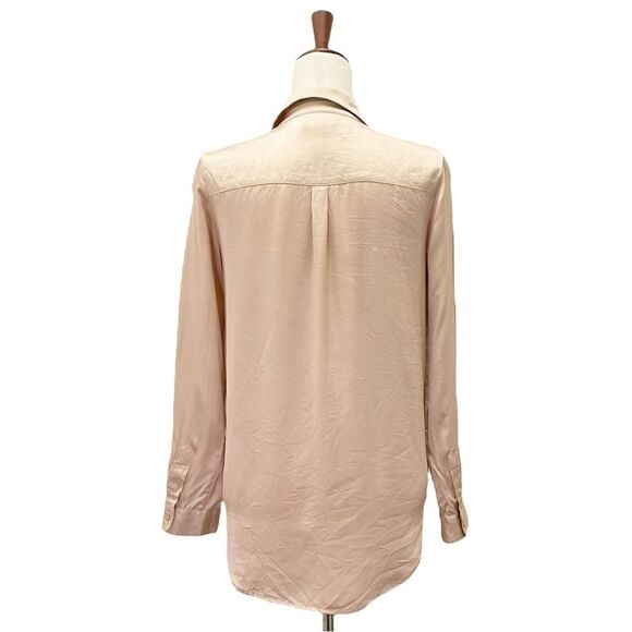 Garnet Hill 100% Silk Blouse Button Front Long Sleeve in Champagne Taupe Size 4 - Picture 2 of 13